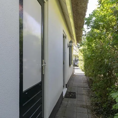 Villa Beautifully Situated Luxury On The Water Callantsoog