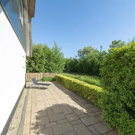 Villa Beautifully Situated Luxury On The Water Callantsoog