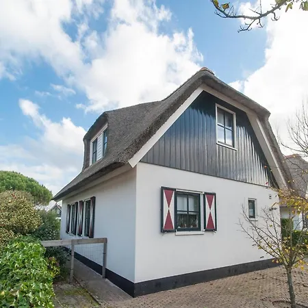 Villa Beautifully Situated Luxury On The Water Callantsoog