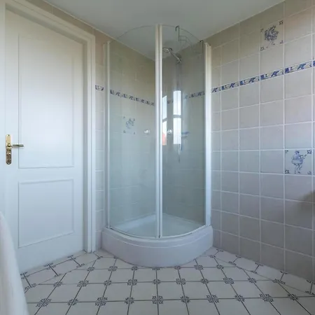 With View Over The Park De Buitenplaats * Callantsoog