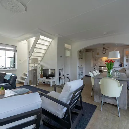 With View Over The Park De Buitenplaats * Callantsoog