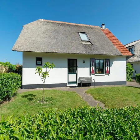 With View Over The Park De Buitenplaats