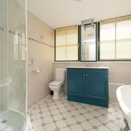 With View Over The Park De Buitenplaats * Callantsoog