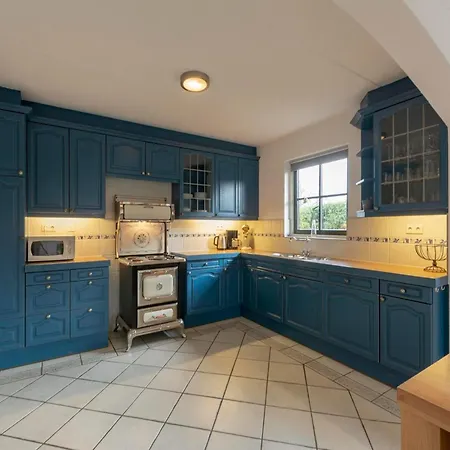 Vila With View Over The Park De Buitenplaats