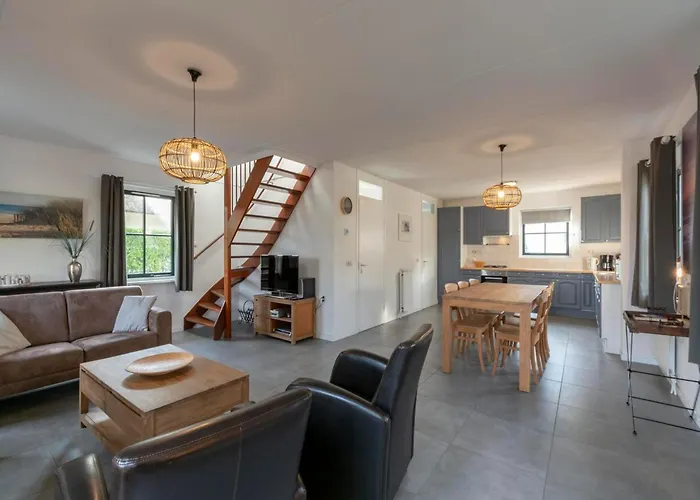 With View Over The Park De Buitenplaats Callantsoog