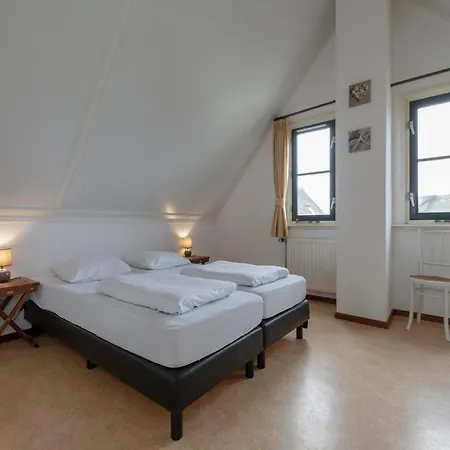 With View Over The Park De Buitenplaats Villa *