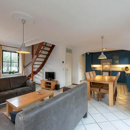 With View Over The Park De Buitenplaats * Callantsoog