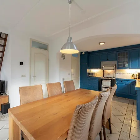 Villa With View Over The Park De Buitenplaats *